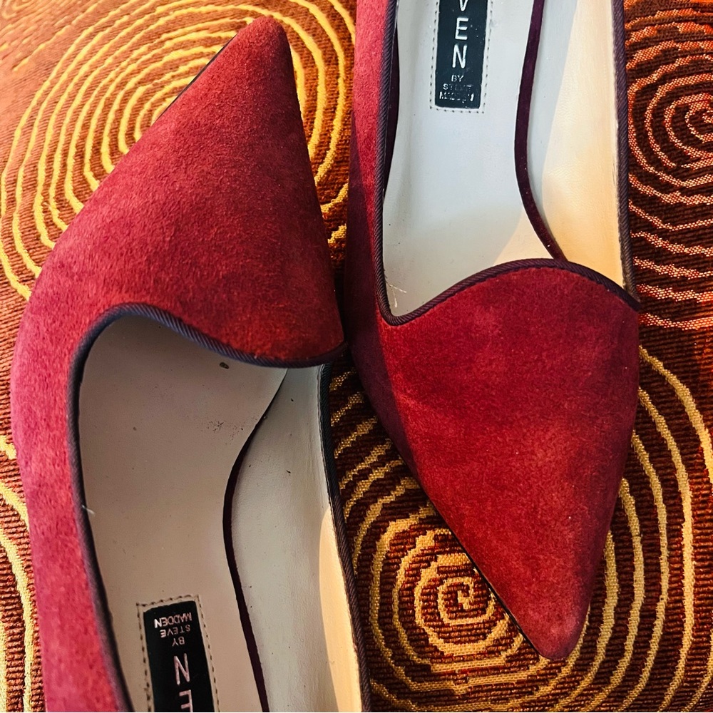 Steve Madden Low Heel Pumps - Picture 7 of 12